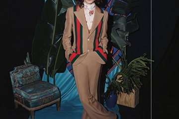 BØRNS, Blue Madonna [📷: Interscope]