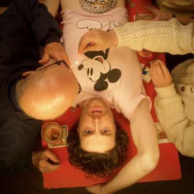 DONT MAKE THIS WEIRD, men [📷: DONT MAKE THIS WEIRD]